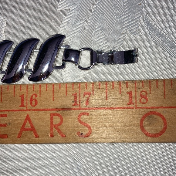 Silvertone shiny expanding metal necklace, choker style, $25 - Picture 5 of 5